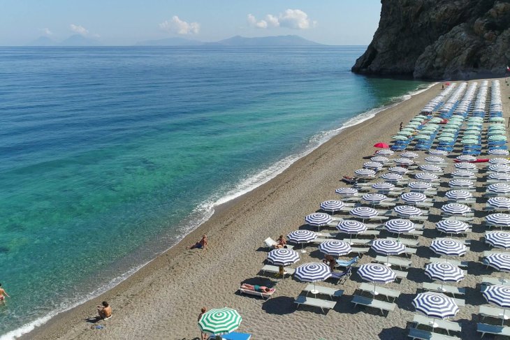 Esterni_Spiaggia_Capo_Calava_1.jpg