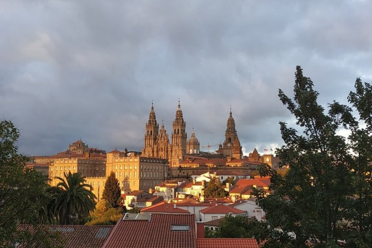 santiago-de-compostela-3698078_1.jpg